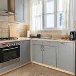 شقة Plater